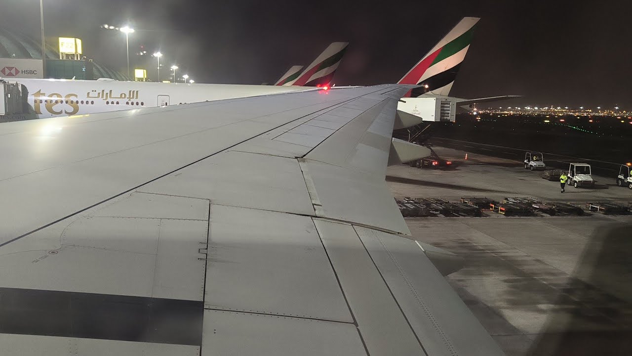 2 JAM - MADINAH TO DUBAI - TAKE OFF & LANDING TIME 
