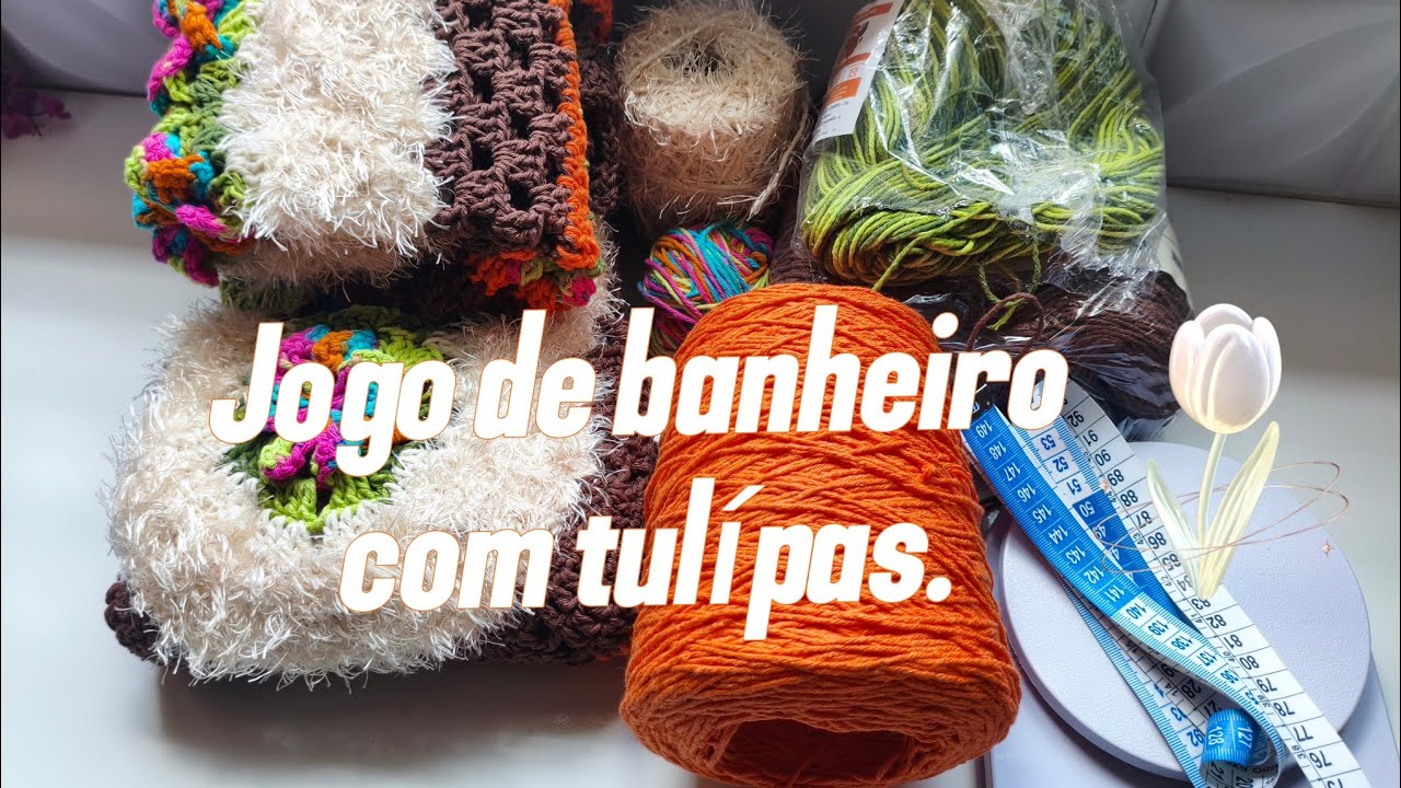 Um lindo jogo de banheiro com tulípas. Modelo luxo.