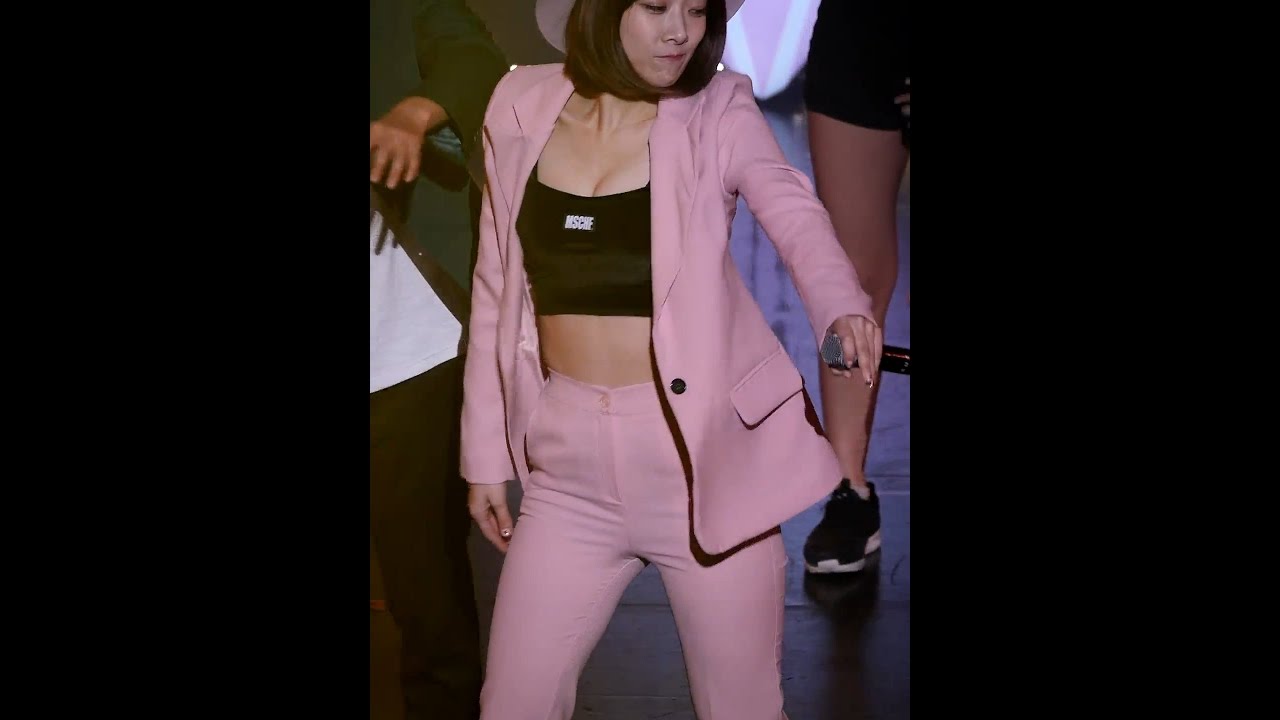 161225 다이아 (DIA) - Uptown Funk  개인무대 [유니스] Eunice 직캠 Fancam (다이아 콘서트 3차) by Mera
