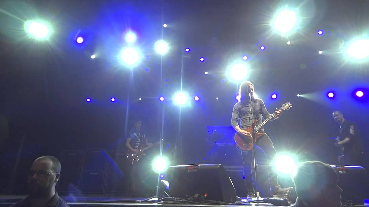 Alter Bridge ~ GUITAR DUEL & RISE TODAY w/ NUNO BETTENCOURT ~ Metro Radio Arena Newcastle 26.11.11