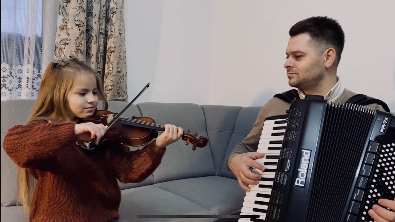 Isus s-a născut / Feliz Navidad