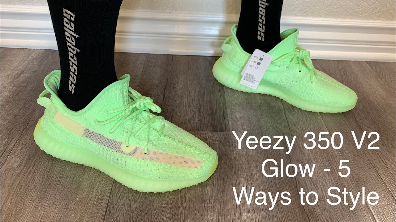Yeezy Boost 350 V2 Glow On Feet + Sizing (5 ways to style and glow in the dark test)