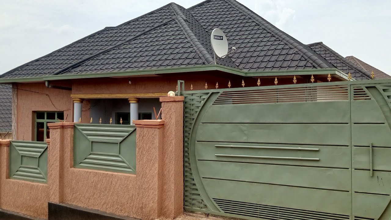 Reba Ubwiza Bwinzu igurishwa Imasaka 50M Negotiable 0785355082