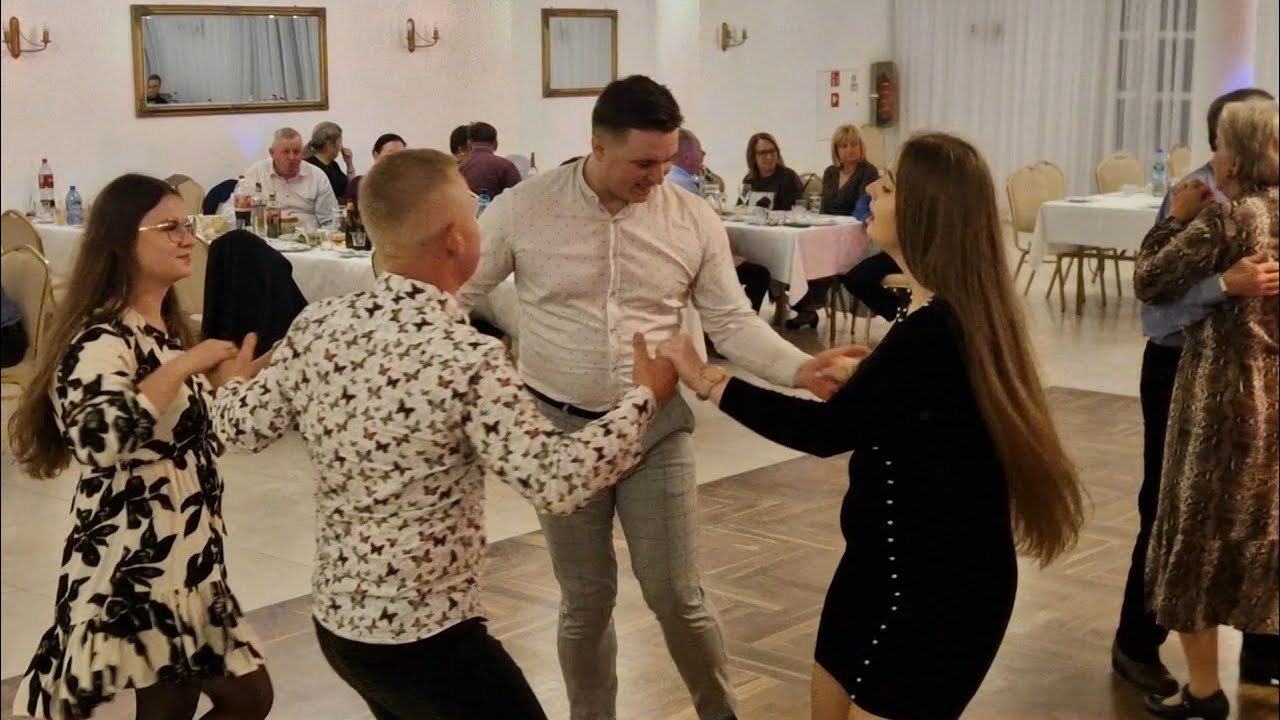 22 11 2025 Piękna integracja młodych tańczących!