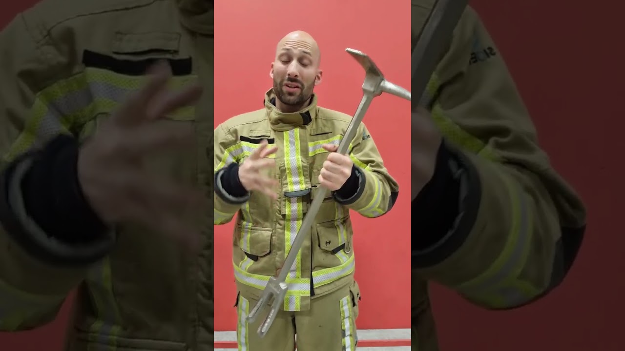 Le Halligan pour faire les ouvertures de portes chez les sapeurs-pompiers