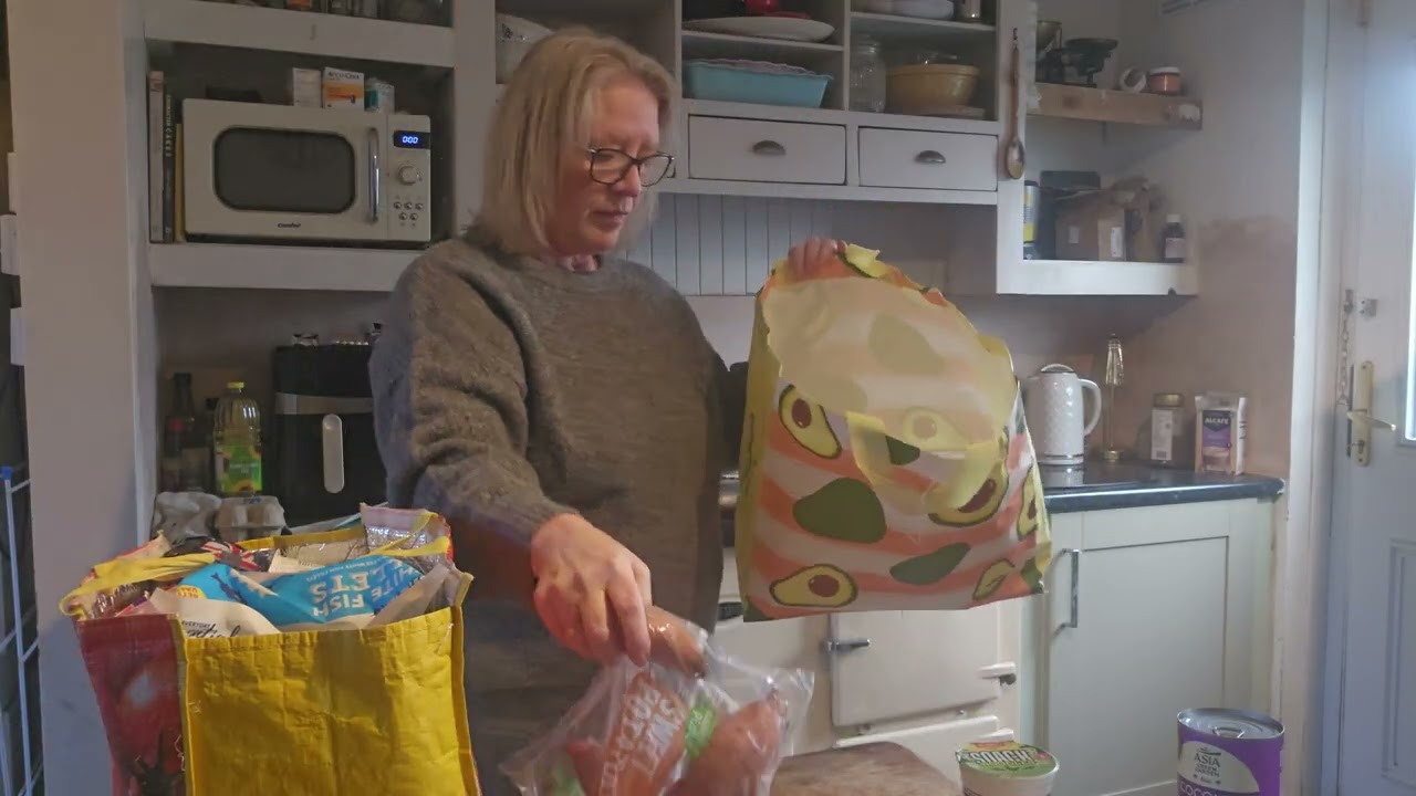 MY£85 ALDI SHOP