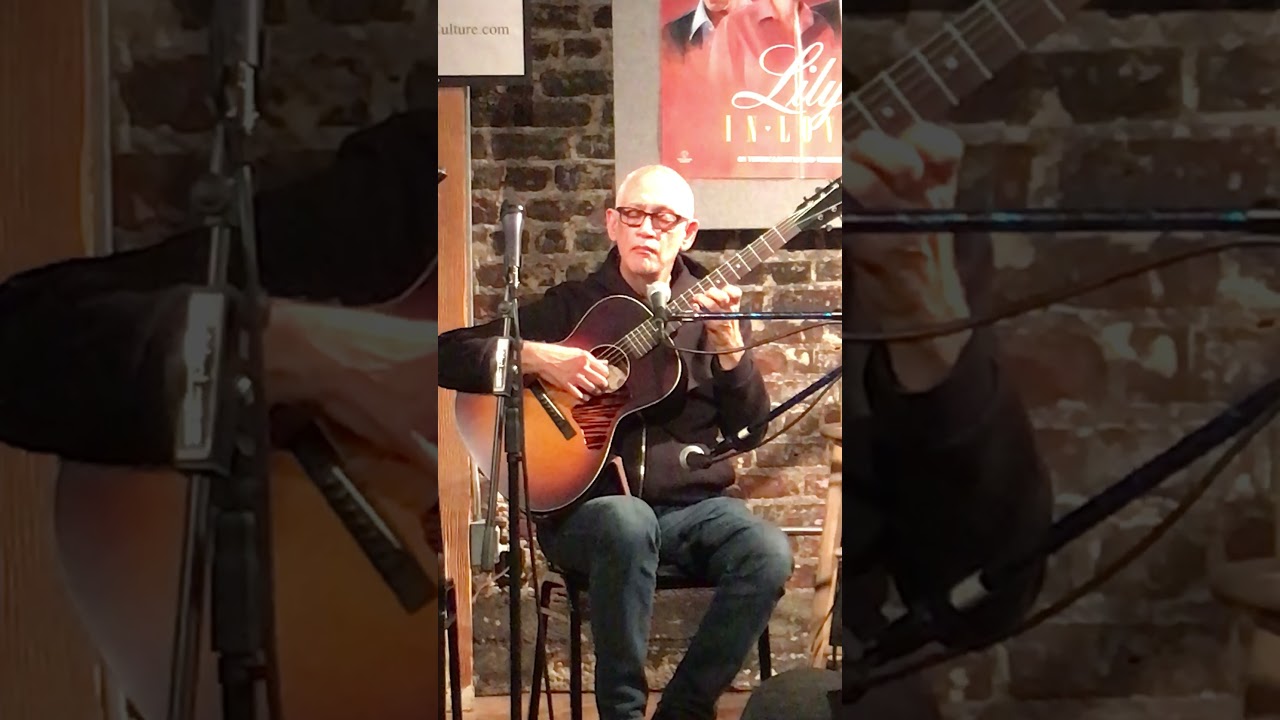 Mark Goldenberg plays Milton Nascimento's 