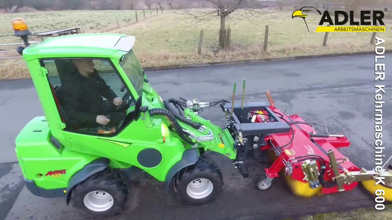 ADLER Kehrmaschine K 600 am Avant