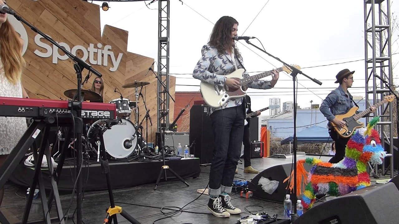 BØRNS - Seeing Stars (SXSW 2015) HD