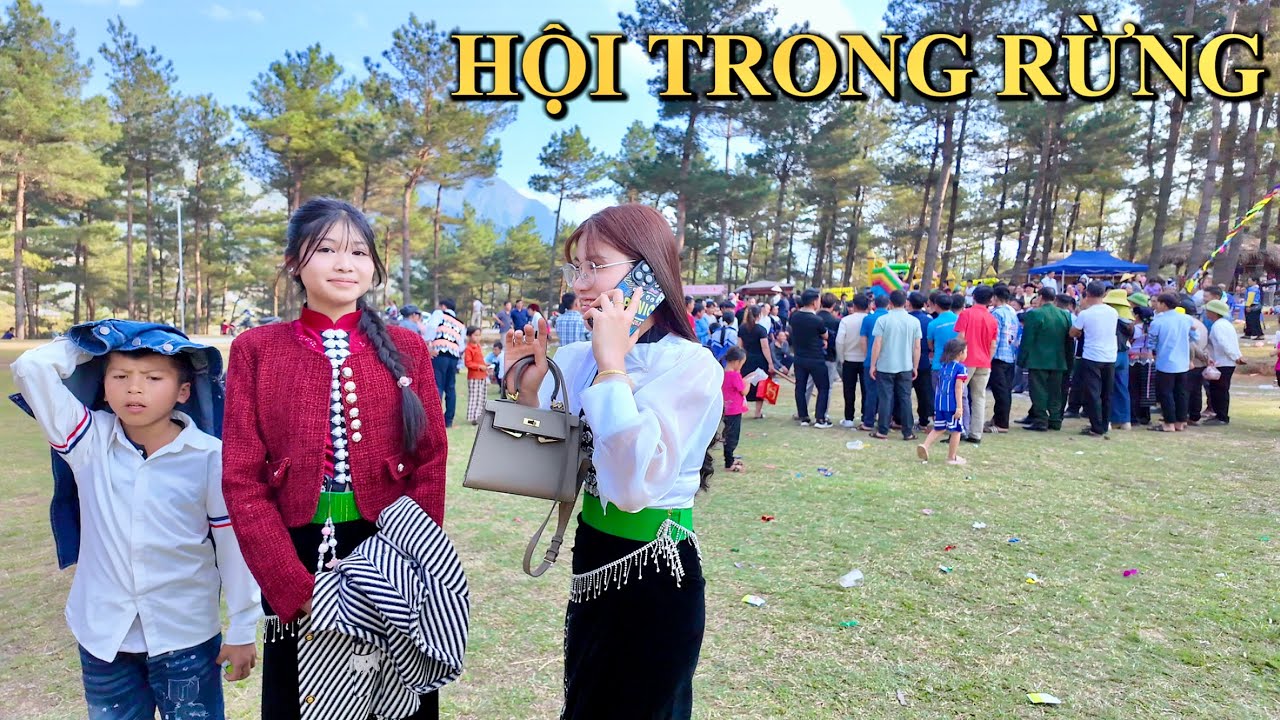 NGƯỜI THÁI THAM GIA HỘI ĐẦU XUÂN VUI THẬT