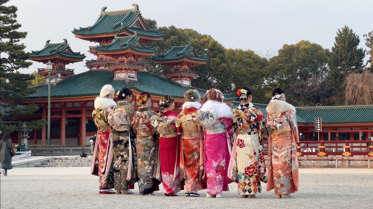 Amazing Kimono Style 👘 Coming of Age Day in Japan 🎎 Kyoto, Heian Palace