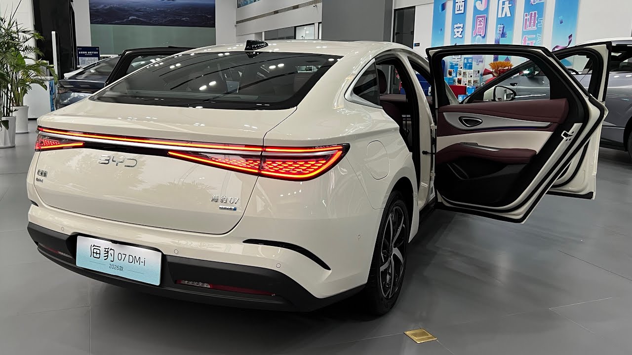 2026 NEW BYD Seal 07 DM-i 2000km range starting price $19,600 review | BYD | China 🇨🇳 