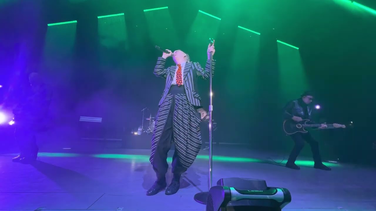 Special - Garbage - Greek - 2023-06-09