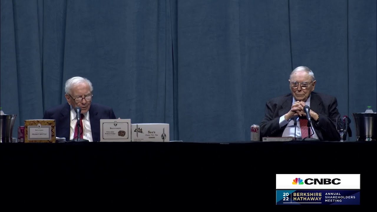 People are behaving more tribal than they have for a long time, says Warren Buffett