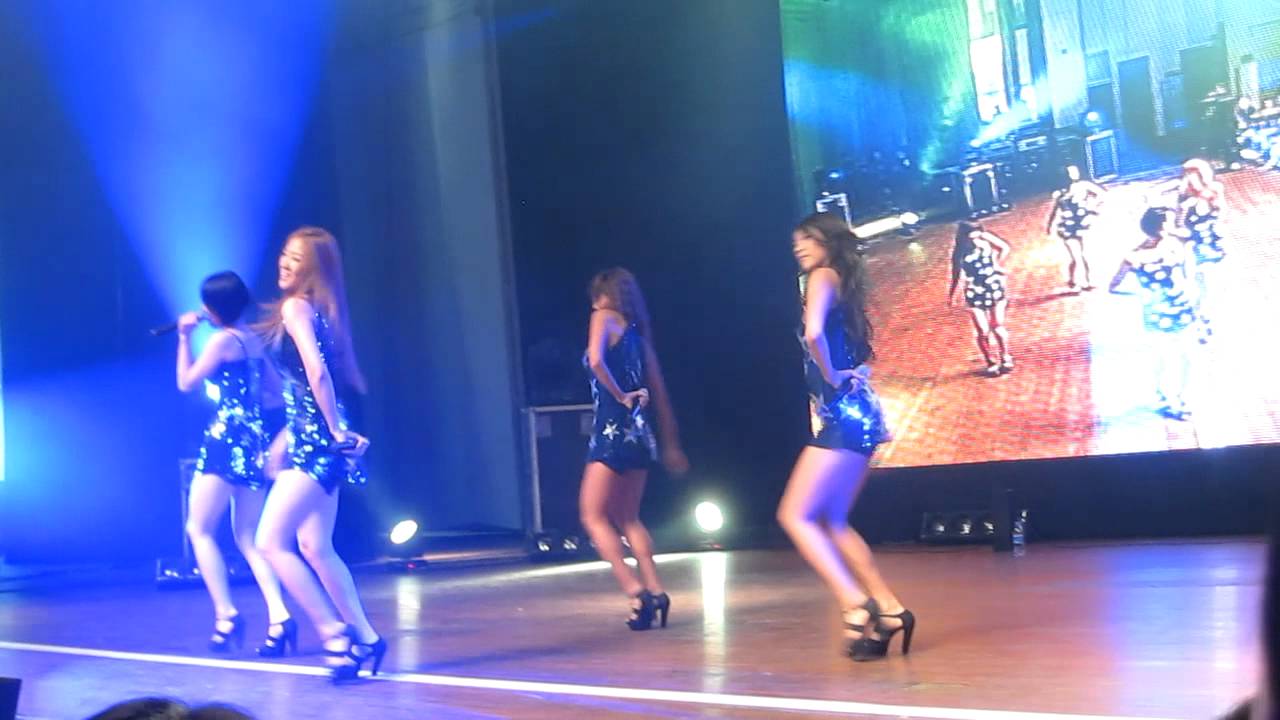 110920 Sistar @ Ewha Womans University - Ma Boy