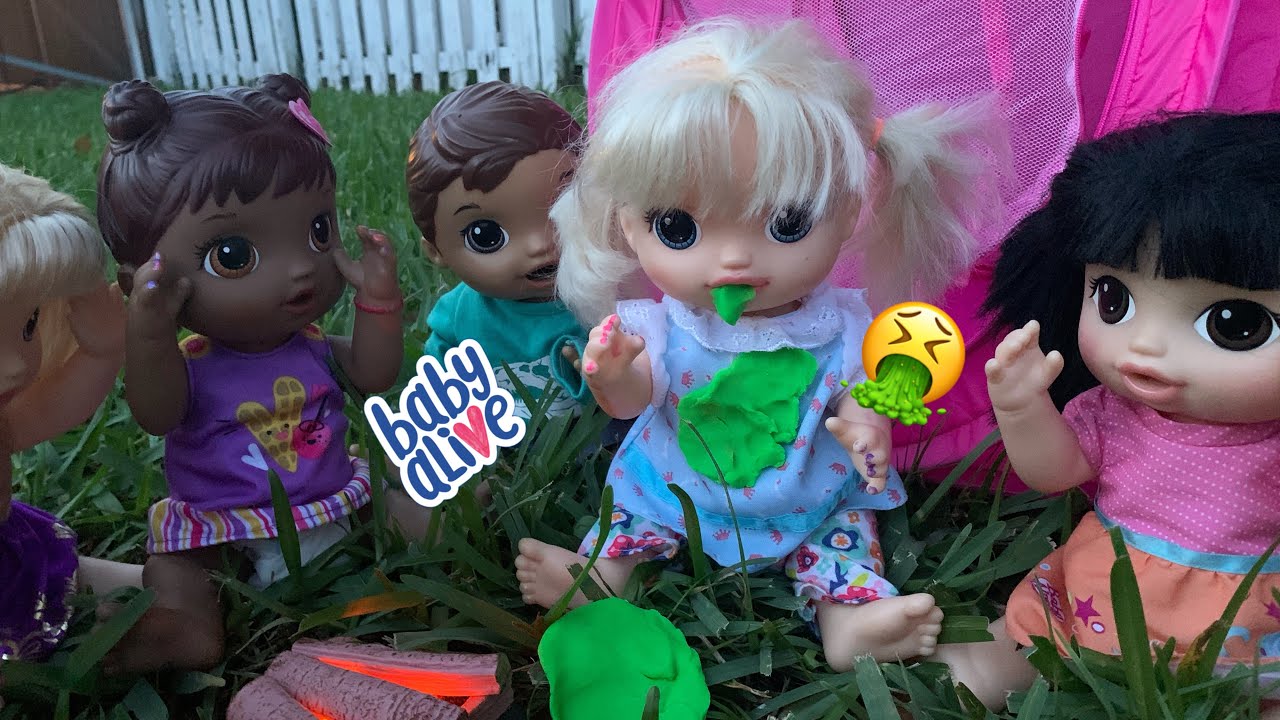 BABY ALIVE Katrina gets Sick at Summer Camp ! 🤢