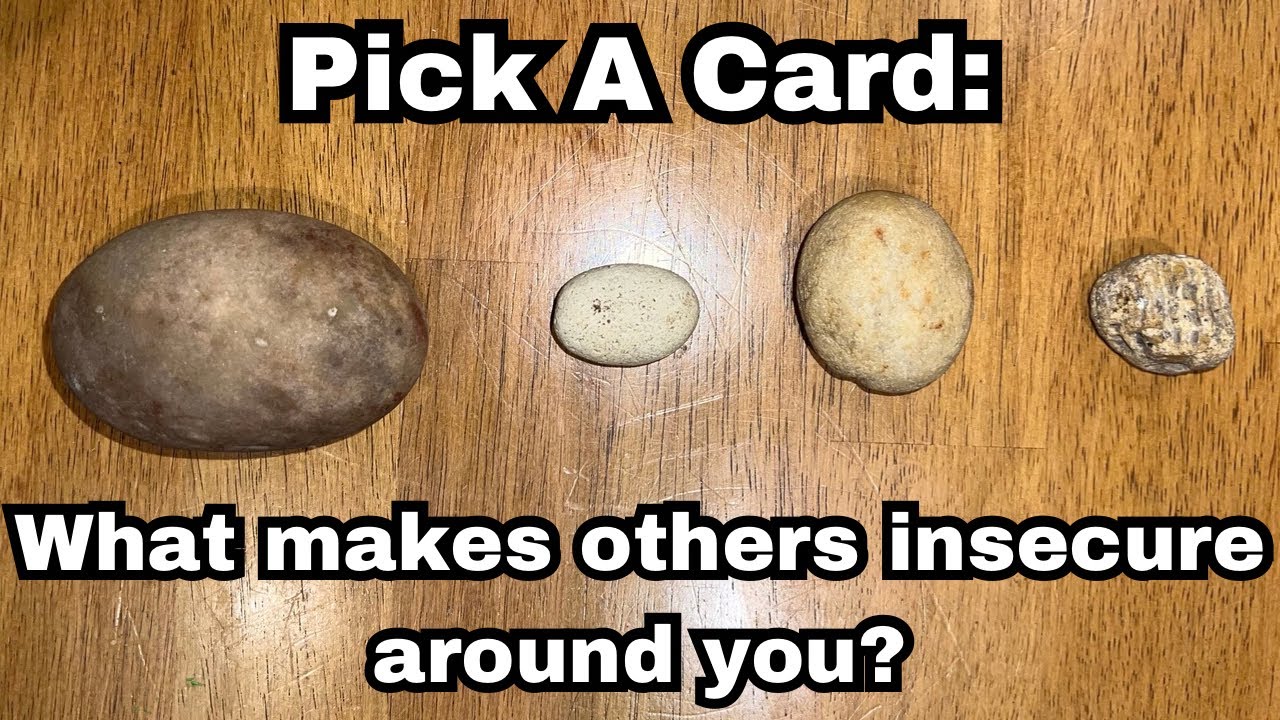 ✨ What Makes People Feel Insecure Around You? | Pick a Card Tarot Reading 🪞