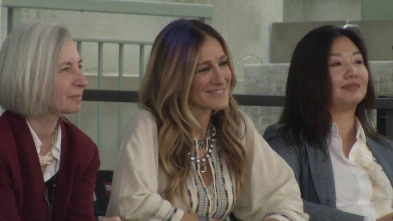 Sarah Jessica Parker speaks at Harvard Law School's 2016 Class Day