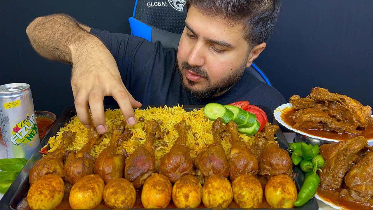 ASMR; Eating spicy chicken curry eggs curry masala rice extra gravy green chilli mukbang