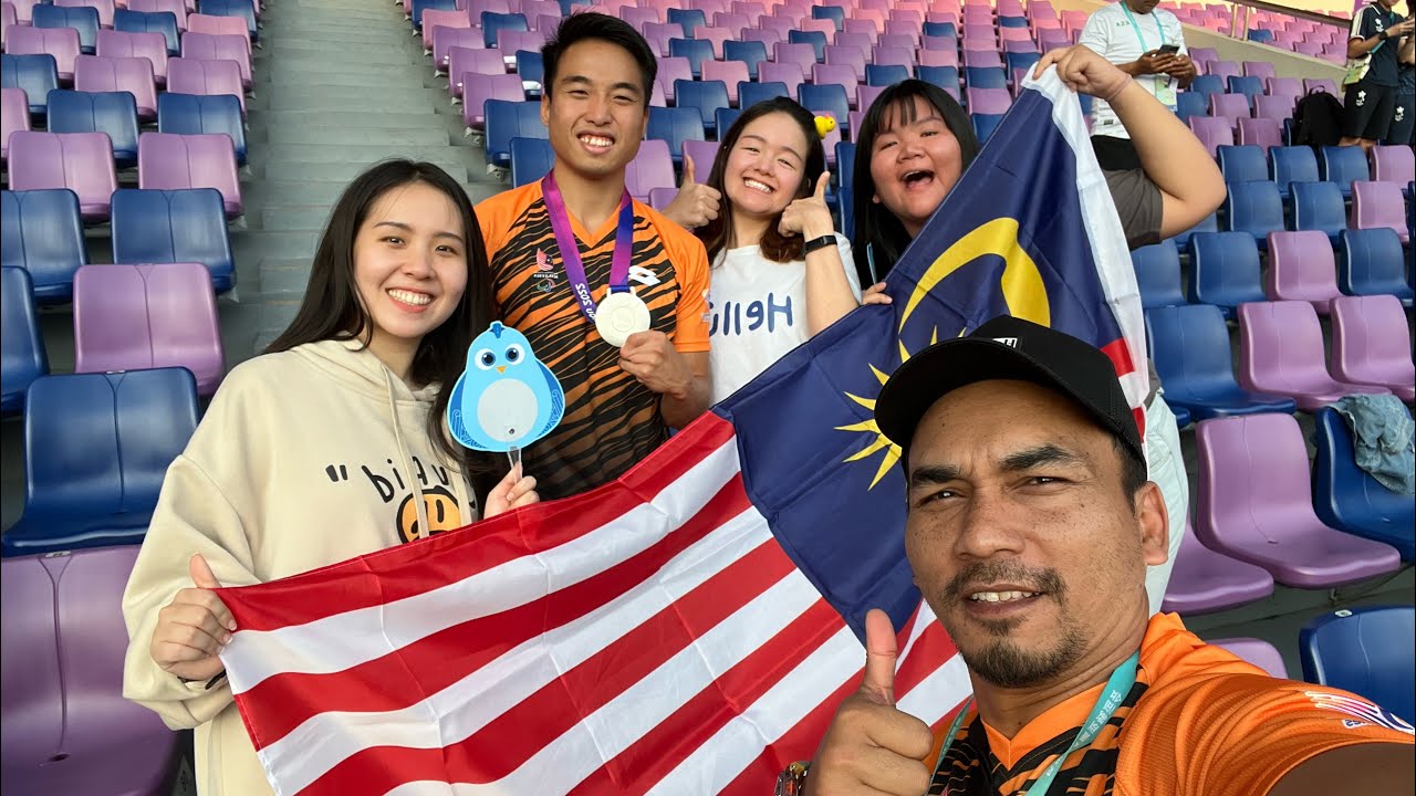 现场观看亚残会田径决赛🥇现场奏马来西亚国歌🇲🇾｜跳远x铅球x100m赛跑 #亚残会 #黄龙体育中心 #田径赛 #马来西亚