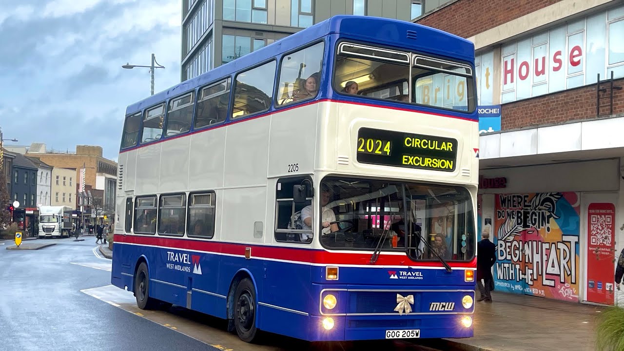 1981 MCW Metrobus (GOG 205W) Vintage Bus Ride - Travel West Midlands - Christmas Special!