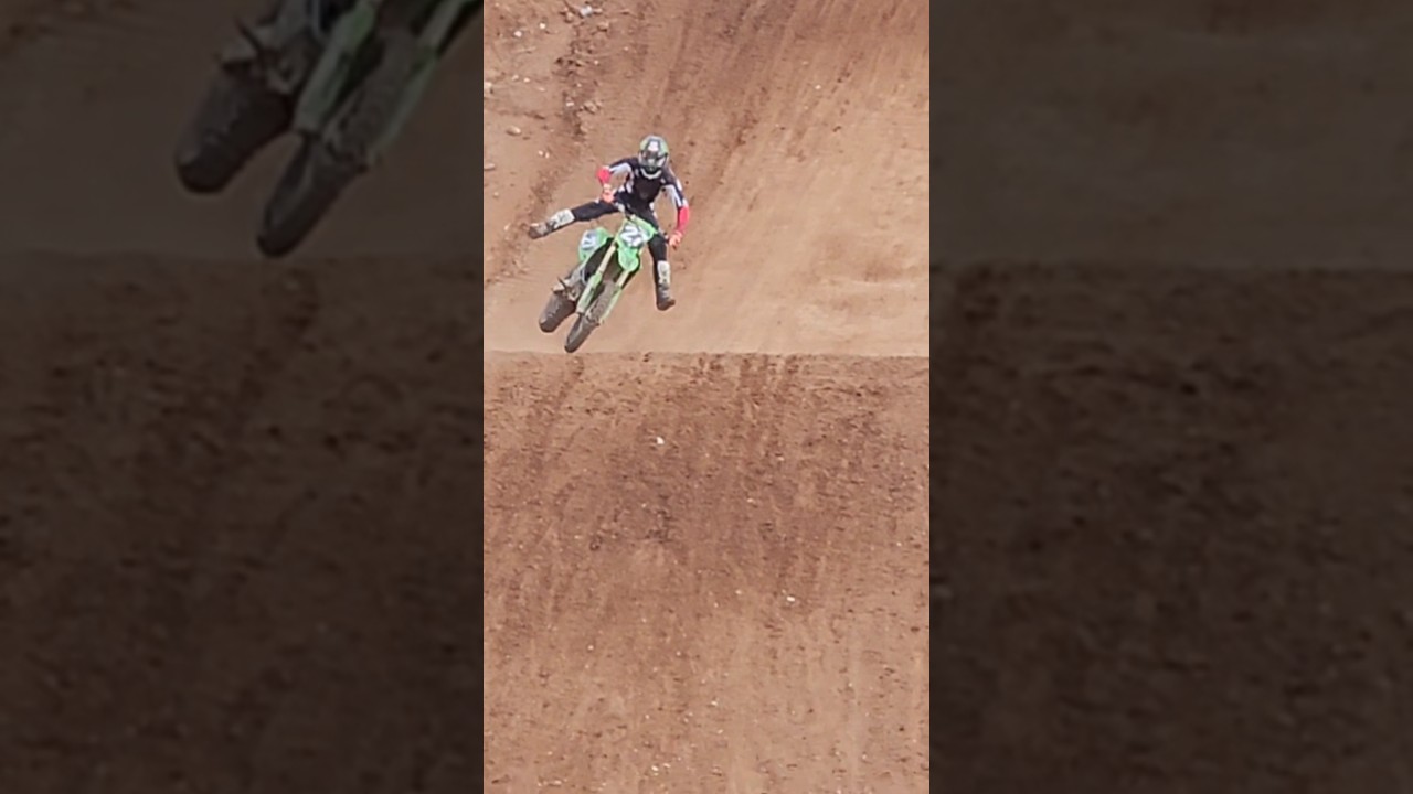 #27 Wey throwing down is he the favorite tomorrow?