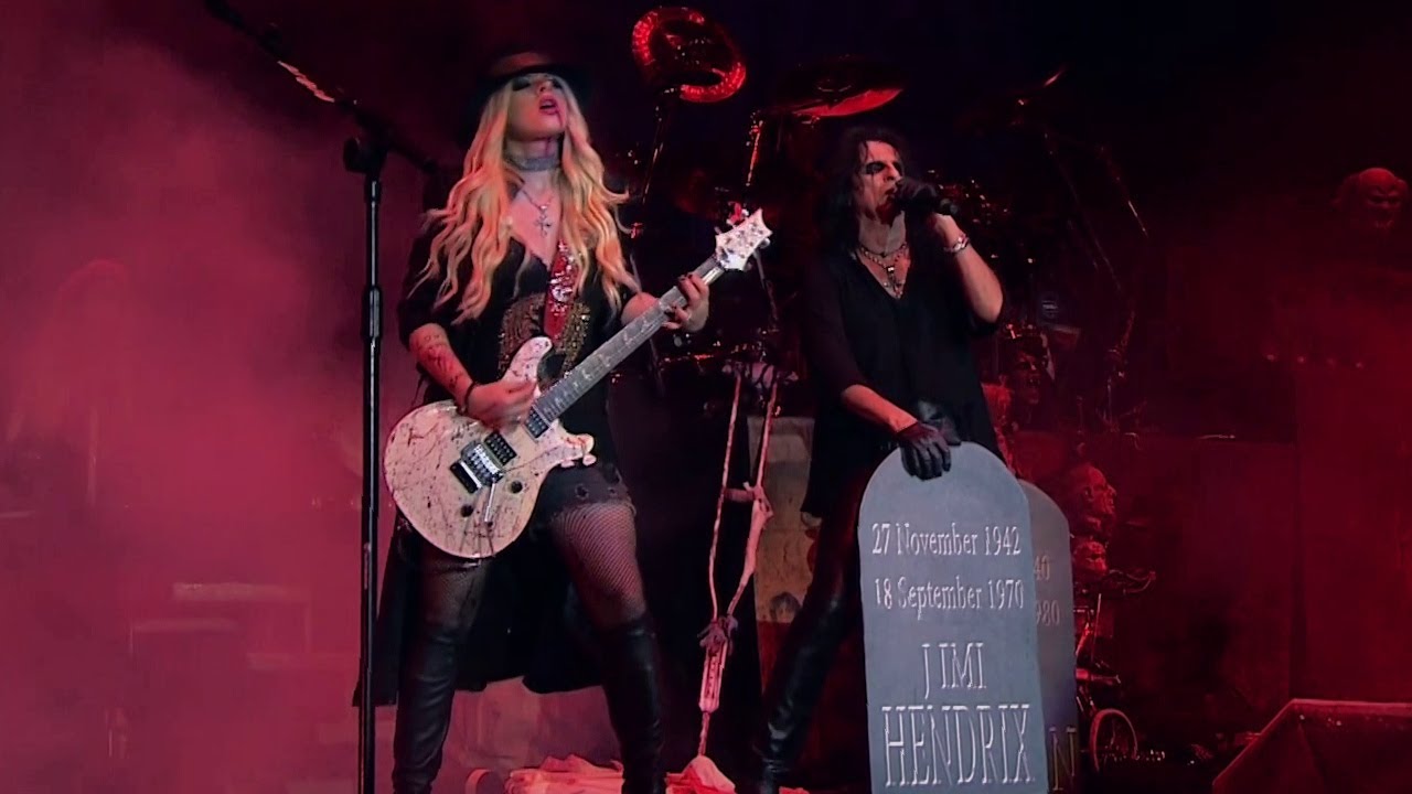Alice Cooper - Revolution / Foxy Lady - Wacken 2013 (Raise The Dead)