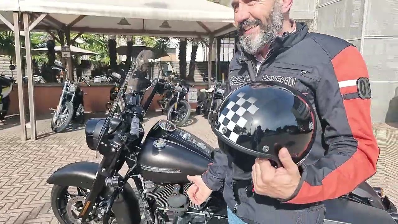 ROAD KING SP. 114  10/19 my20 36.000 km