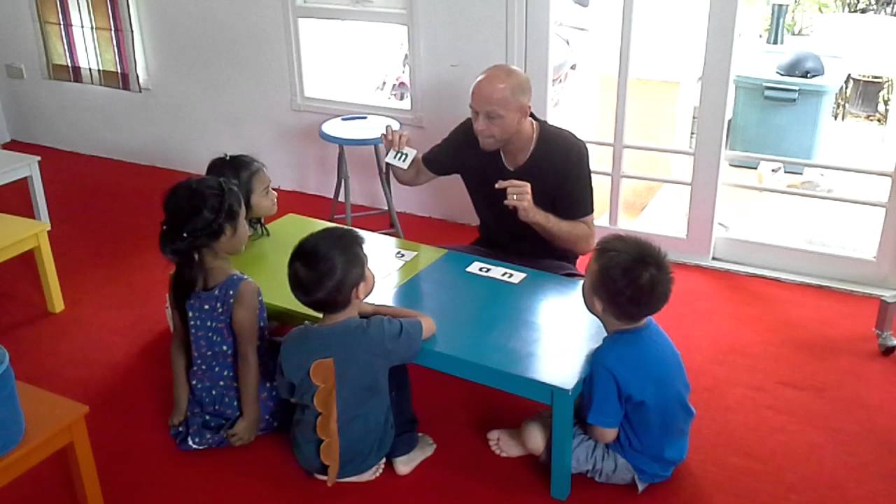 Introducing stage 2 of phonics