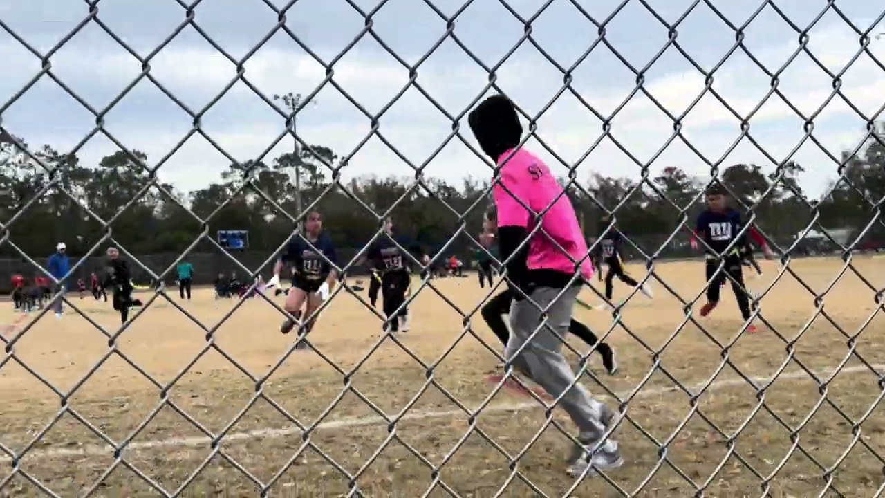 U11 Flag Football Giants vs Jaguars Jaguars win 19-13