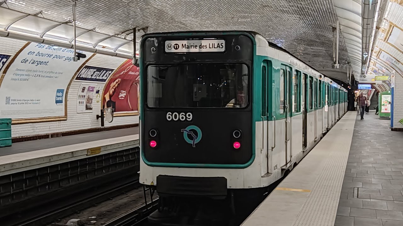 Les métros de la ligne 11