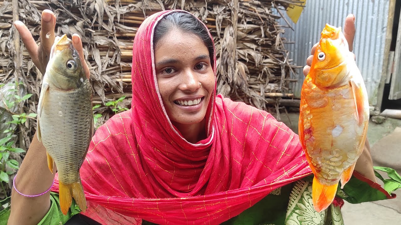 নাইলোটিকা মাছ বেগুন দিয়ে রান্না গ্রামের টাটকা মারা পাটের শাক ভাজি সব মিলে গ্রামের অসাধারন রান্না