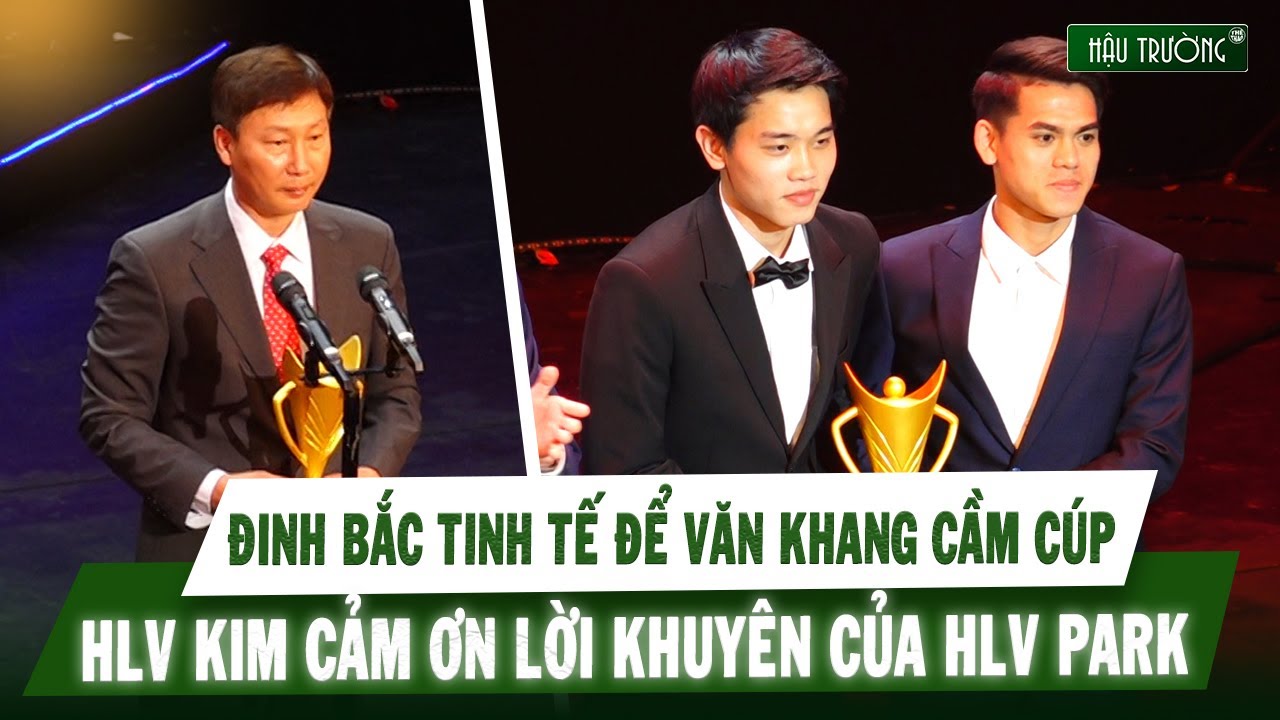 Điểm 10 tinh tế! Đình Bắc để Văn Khang cầm 