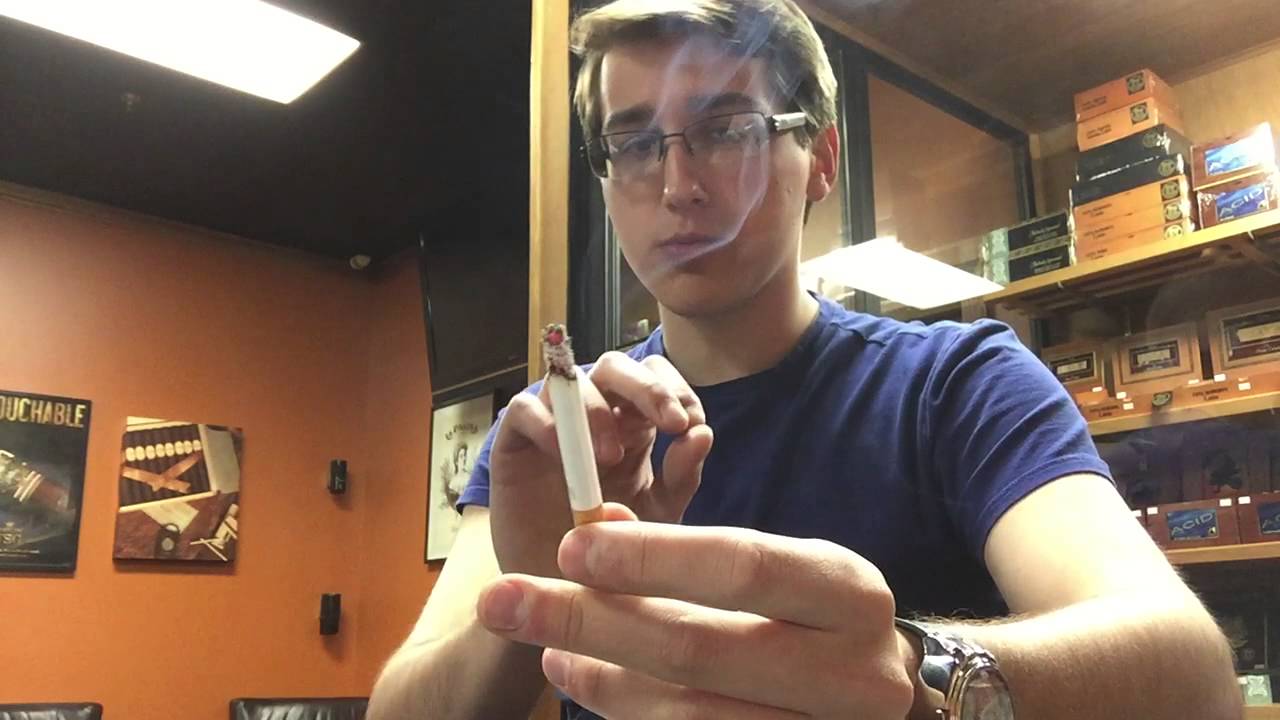 NickTheSmoker - Marlboro 83's