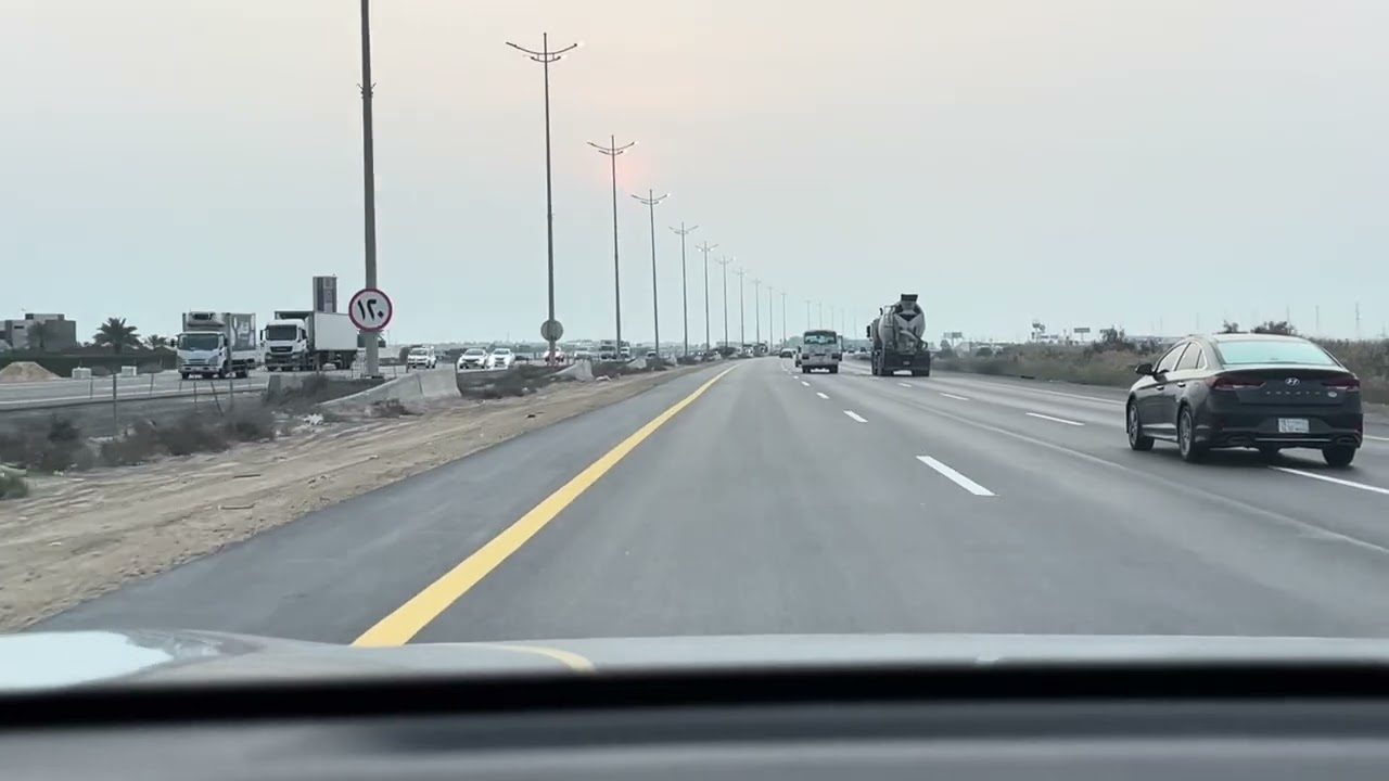 قصة آدم… عندما ظهر الجن في الصحراء