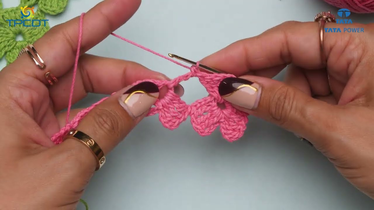 Chapter 2:  How to make a Crochet Flower/  क्रोशे फूल बनाने की विधि