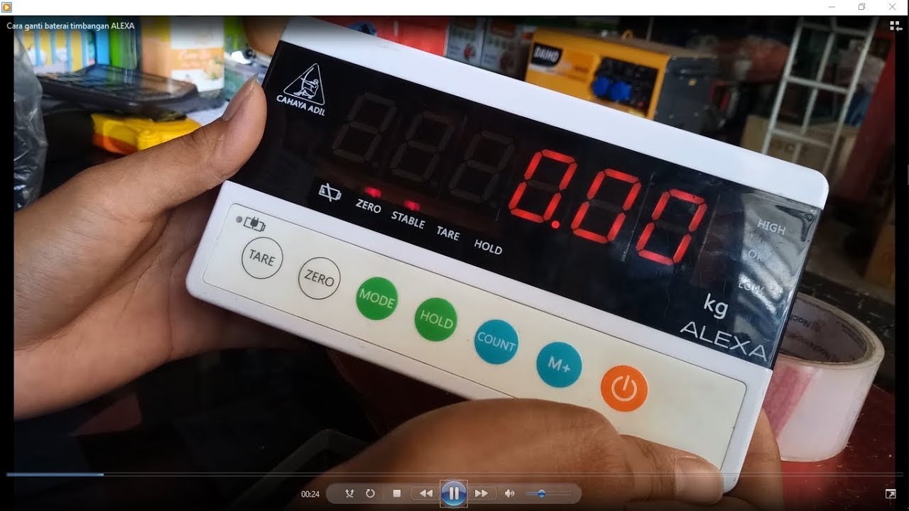 Cara service penggantian / pemasangan baterai timbangan digital 150kg ALEXA