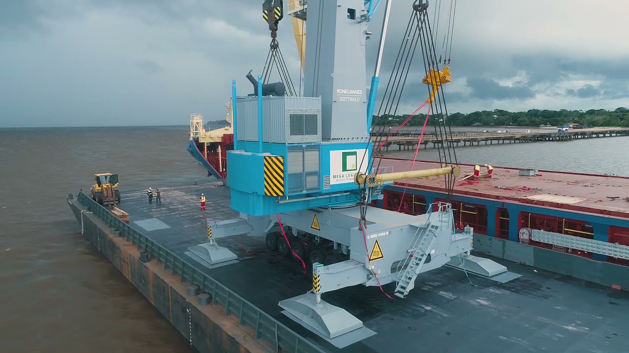Guindaste Konecranes Gottwald MHC GHMK 4406 B: entrega para o cliente Mega Logística