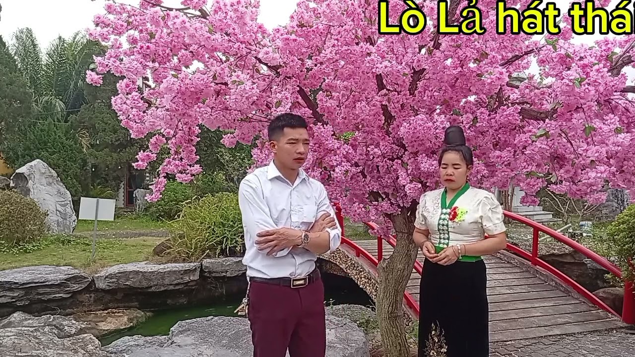Hát tả cảnh vườn hoa đẹp tại Bắc Ninh thể hiện lò Lả 