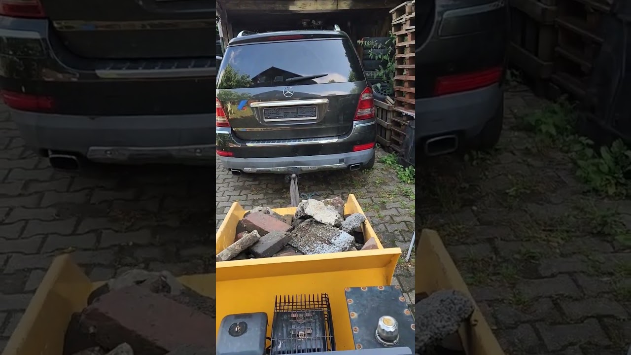 Mit dem Lumag minidumper den Gl 420 ziehen. #Lumag #minidumper #Gl420 #shorts #mercedes