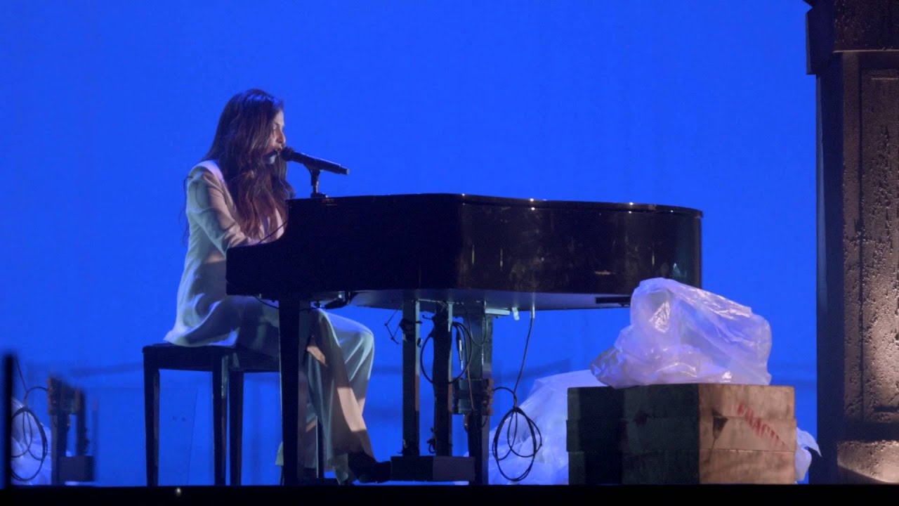 Anna Vissi - Dodeka, Pantheon Theatre, 31/1/14
