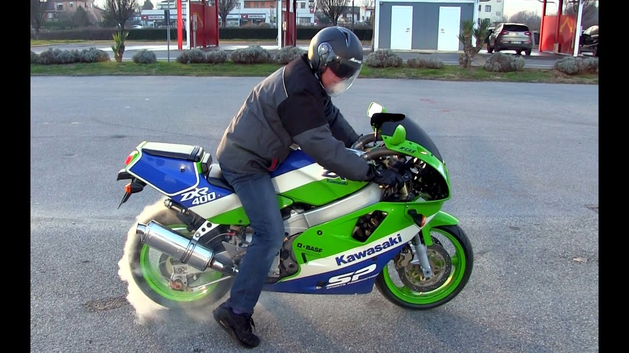 TEST Kawasaki ZXR400 Sport Production year 1990 Vs Kawasaki ZXR 400 year 1991
