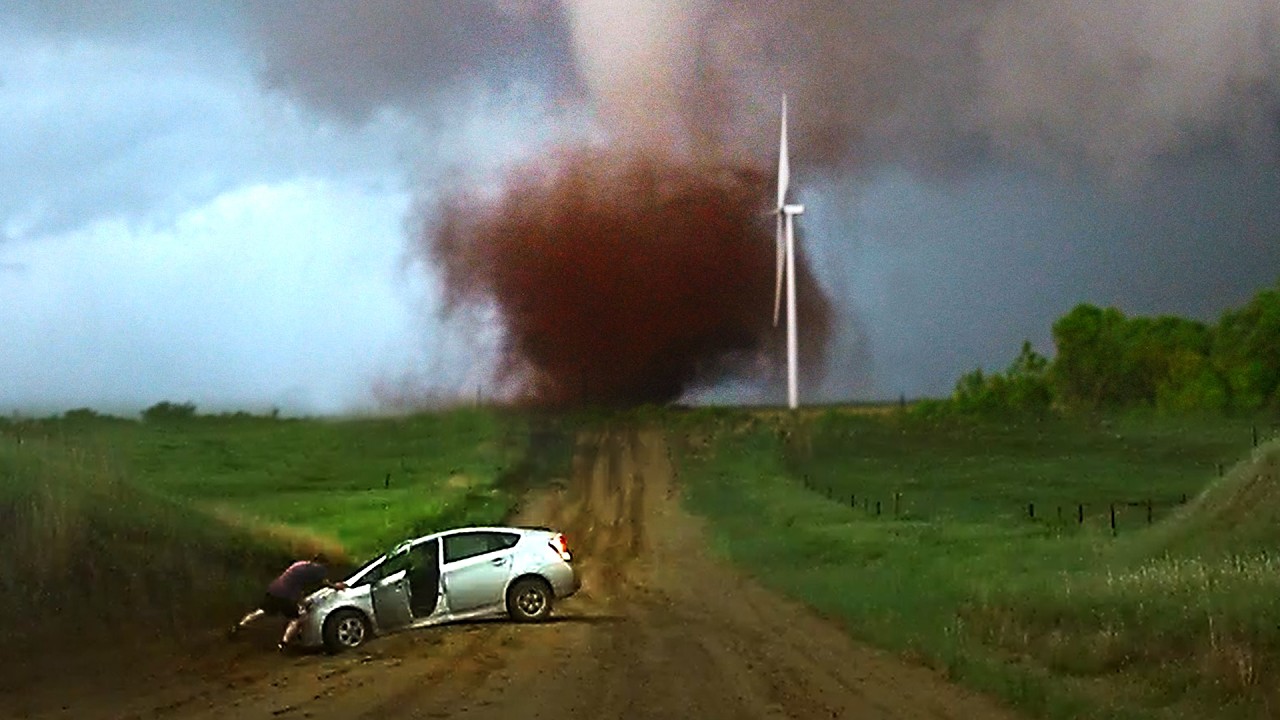 Moje najniebezpieczniejsze chwile w pogoni za tornadami