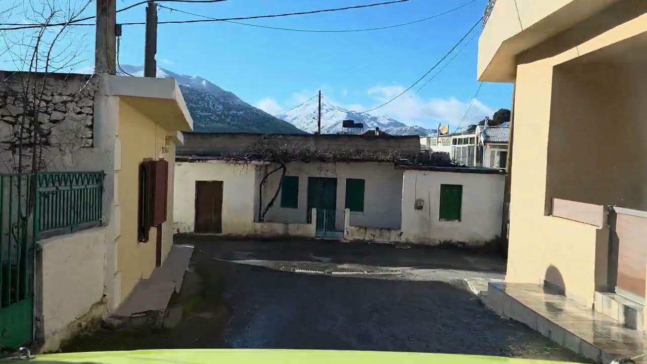 Φεύγοντας από Λημναγκαρο προς Οροπέδιο φοβερή θέα  2026 πρώτα χιόνια 