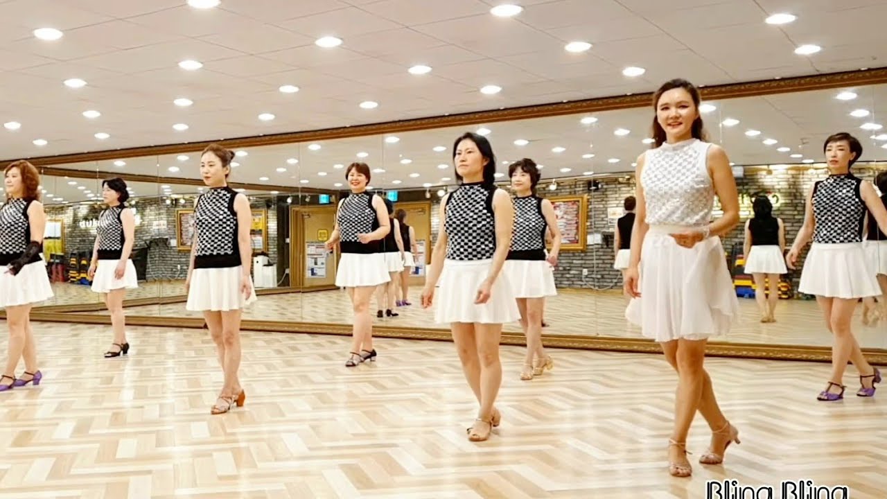 Bling Bling: 블링 블링/ by 김연자 (Beginner) line dance