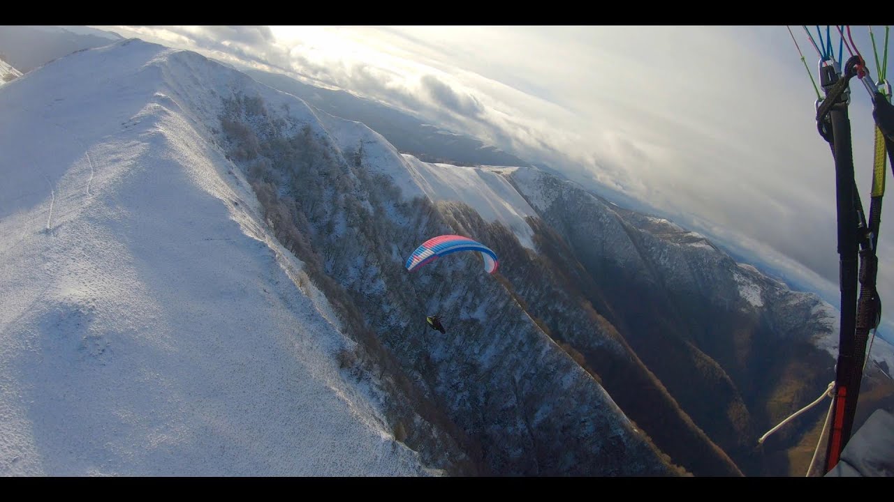 Mendieder. Ekaitza. Arantza. Nafarroa. Parapente.