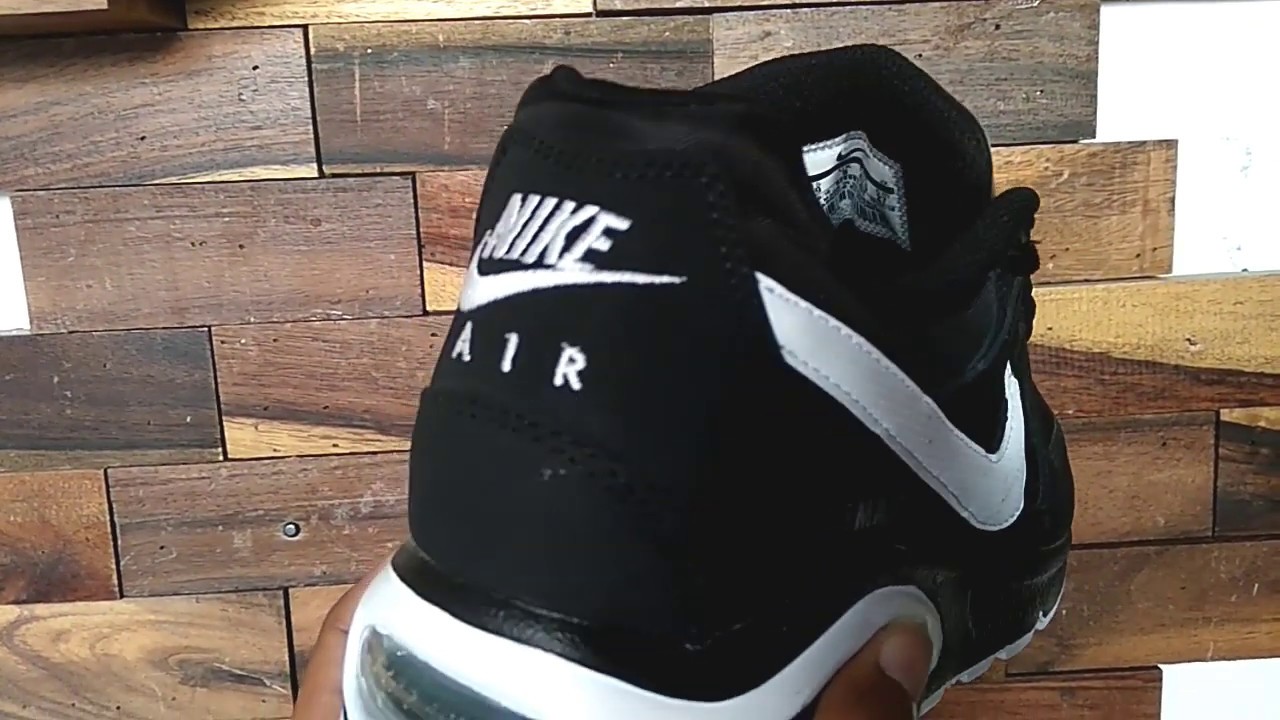 Detail Nike Airmax Command Black Out White