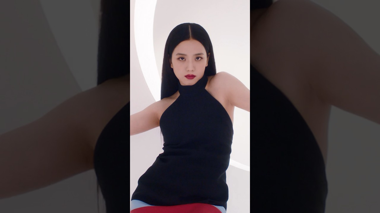Jisoo and Anya Taylor Joy shine in new Dior Addict pop & pastel shades.&nbsp;#DiorBeauty #shorts