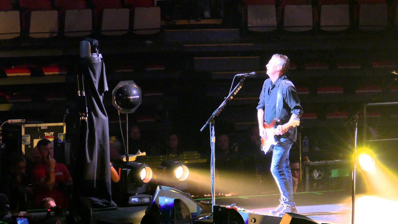 Pearl Jam - Evenflow - Detroit (October 16, 2014) (4K)