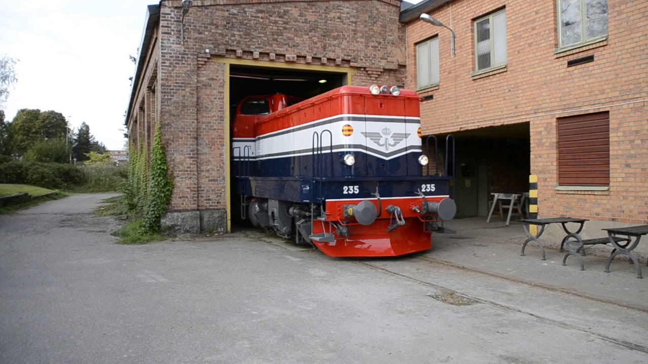 T43 235